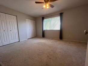 831 Summertree Dr in West Bountiful, UT - Foto de edificio - Building Photo