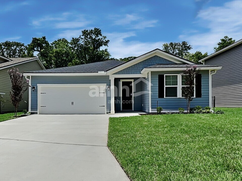 12682 Percy Forest Lane in Jacksonville, FL - Foto de edificio