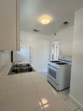 3981 Falcon St in San Diego, CA - Building Photo - Building Photo