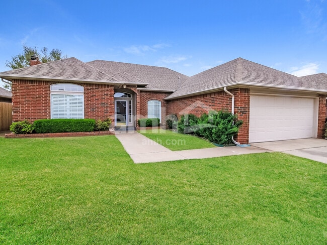 1116 SW 129th St in Oklahoma City, OK - Building Photo - Building Photo