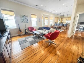 589 Franklin St in Cambridge, MA - Building Photo - Building Photo