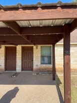 39 Addi Lane in Lacy Lakeview, TX - Building Photo