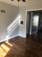 1524 N Clarence Ave in Wichita, KS - Building Photo - Building Photo
