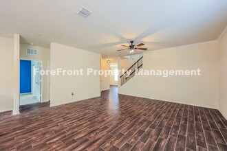 13903 Laurel Br in San Antonio, TX - Foto de edificio - Building Photo