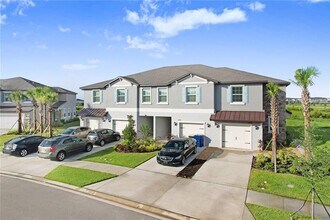 32066 Spiceberry St in San Antonio, FL - Building Photo - Building Photo