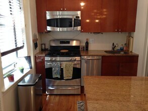 779 Riverside Dr, Unit C24 in New York, NY - Foto de edificio - Building Photo