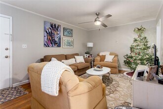 1138 Arlington Pkwy NE in Atlanta, GA - Foto de edificio - Building Photo