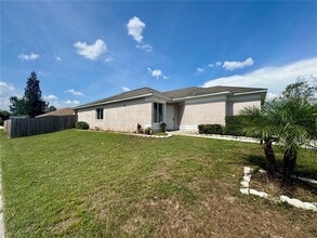 4301 Country Hills Blvd in Plant City, FL - Building Photo - Building Photo