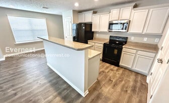 4706 Chelanie Cir in Murfreesboro, TN - Building Photo