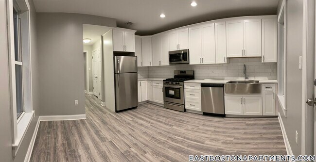 143 London St in Boston, MA - Building Photo - Building Photo