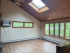 271 Wanoosnoc Rd in Fitchburg, MA - Building Photo - Building Photo