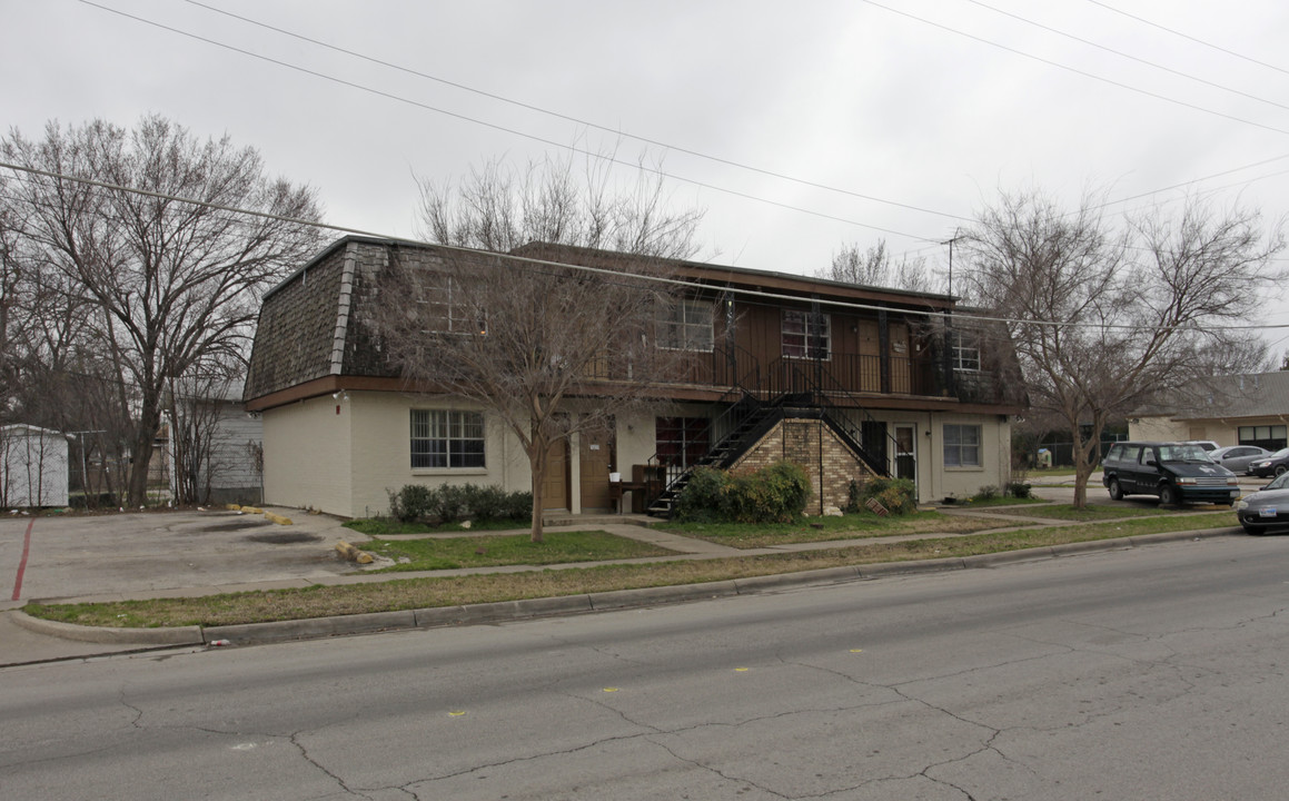 805-813 Page St in Fort Worth, TX - Building Photo