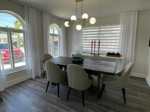 2968 SW 23rd Terrace in Miami, FL - Building Photo - Building Photo