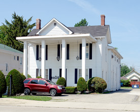 723 S Harrison St in Shelbyville, IN - Foto de edificio - Building Photo