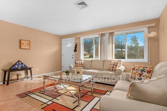 8402 Church Ln in Randallstown, MD - Building Photo - Building Photo