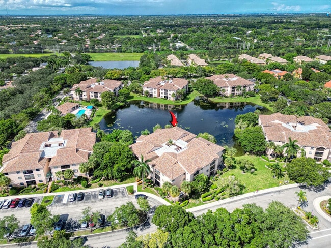 4111 Coral Tree Cir in Coconut Creek, FL - Building Photo - Building Photo