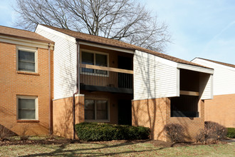 Prall Place Apartments - Affordable Housing in Lexington, KY - Building Photo - Building Photo