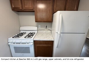 Beecher Flats in Cincinnati, OH - Building Photo - Building Photo