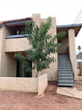 2217 E Cactus Rd in Phoenix, AZ - Building Photo - Building Photo