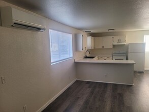 744 W 11th St-Unit -744.1 in Medford, OR - Building Photo - Building Photo