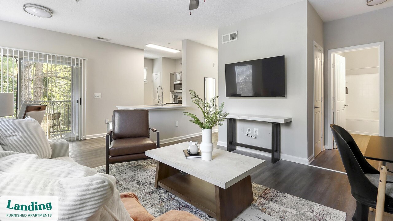 100 Peyton Pl SW in Atlanta, GA - Building Photo