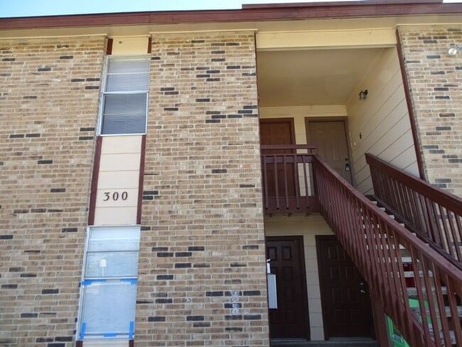 property at 300 Moursund Blvd
