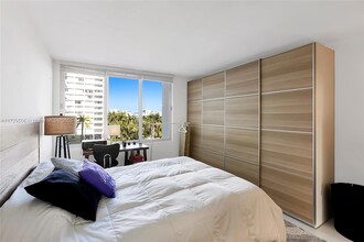 1000 West Ave, Unit 503 in Miami Beach, FL - Building Photo - Building Photo