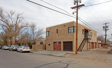 920 Lead Ave SW in Albuquerque, NM - Building Photo - Building Photo