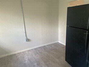 3240 Ave Q NW in Winter Haven, FL - Building Photo - Building Photo
