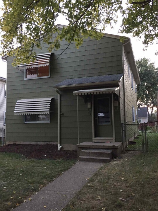 815 Oxley Rd, Unit 1 in Columbus, OH - Building Photo