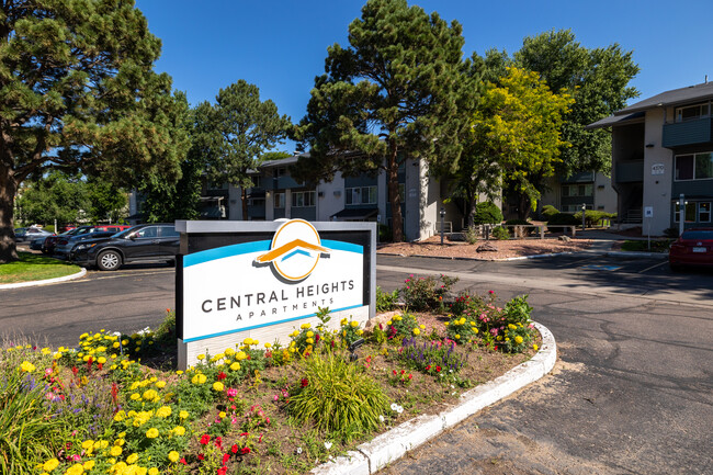 Central Heights in Colorado Springs, CO - Building Photo - Building Photo