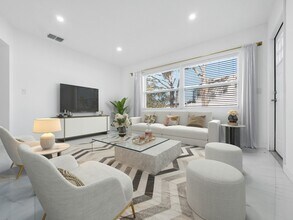 2500 Marlboro St in Orlando, FL - Foto de edificio - Building Photo