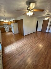 350 E Main St, Unit APT B in South Vienna, OH - Building Photo - Building Photo