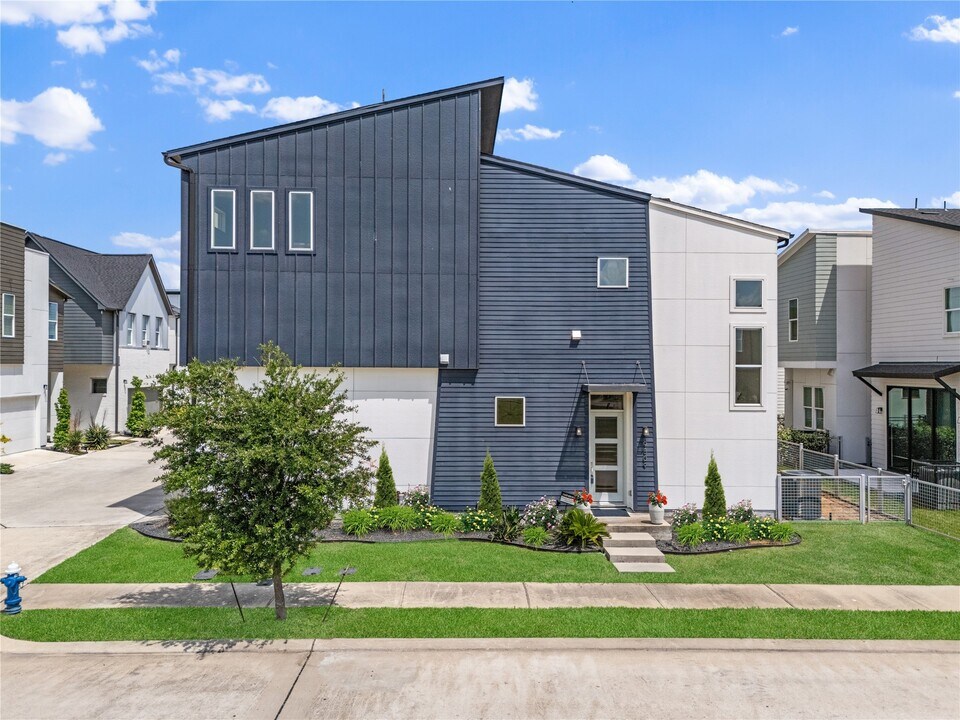 9809 Blissful Pr Ln in Houston, TX - Building Photo