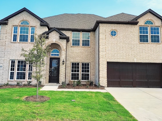 property at 3105 Rolling Hls Ln