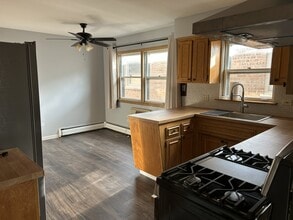 2017 N 72nd Ct, Unit C in Elmwood Park, IL - Building Photo - Building Photo