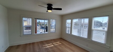 507 W 59th Pl in Los Angeles, CA - Building Photo - Building Photo