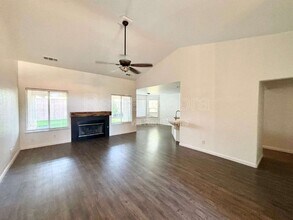 736 Redwing Dr in Merced, CA - Building Photo - Building Photo