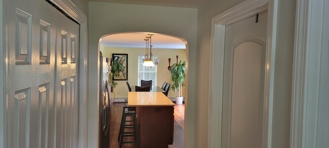 4 Liberty Ln in Kittery, ME - Building Photo - Building Photo
