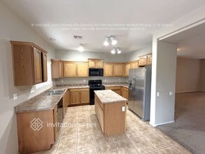 5435 W Shumway Farm Rd in Phoenix, AZ - Foto de edificio - Building Photo