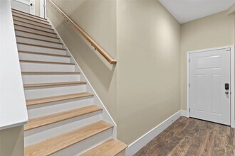 5424 Delmar Blvd in St. Louis, MO - Building Photo - Building Photo