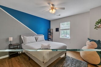 5906 Prescott Ct in Charlotte, NC - Foto de edificio - Building Photo