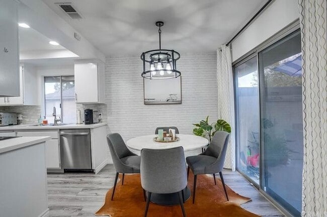 1833 Camberley Ln in Hacienda Heights, CA - Building Photo - Building Photo