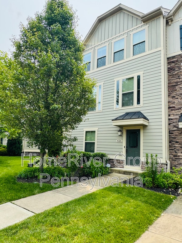 426 Fairmont Dr in Wexford, PA - Building Photo - Building Photo