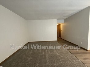 1803 Jamestown Rd in Swansea, IL - Building Photo - Building Photo