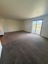 930 SE 2nd St in Pendleton, OR - Building Photo - Building Photo