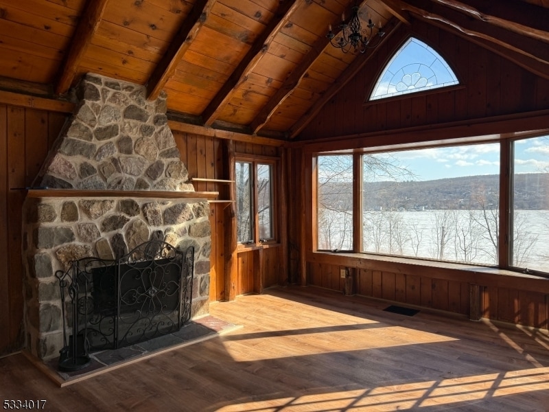 3 Kushaqua Trail N in West Milford, NJ - Building Photo