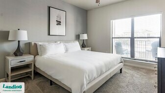 715 W Slaughter Ln, Unit 1026 in Austin, TX - Building Photo