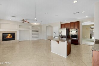 6417 W Gambit Trail in Phoenix, AZ - Building Photo - Building Photo