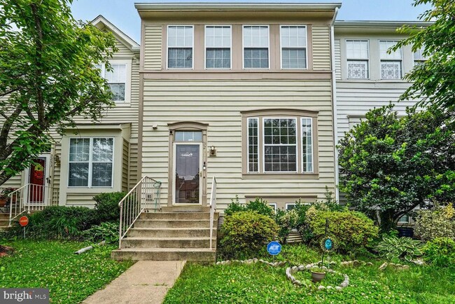 property at 3255 Gina Pl
